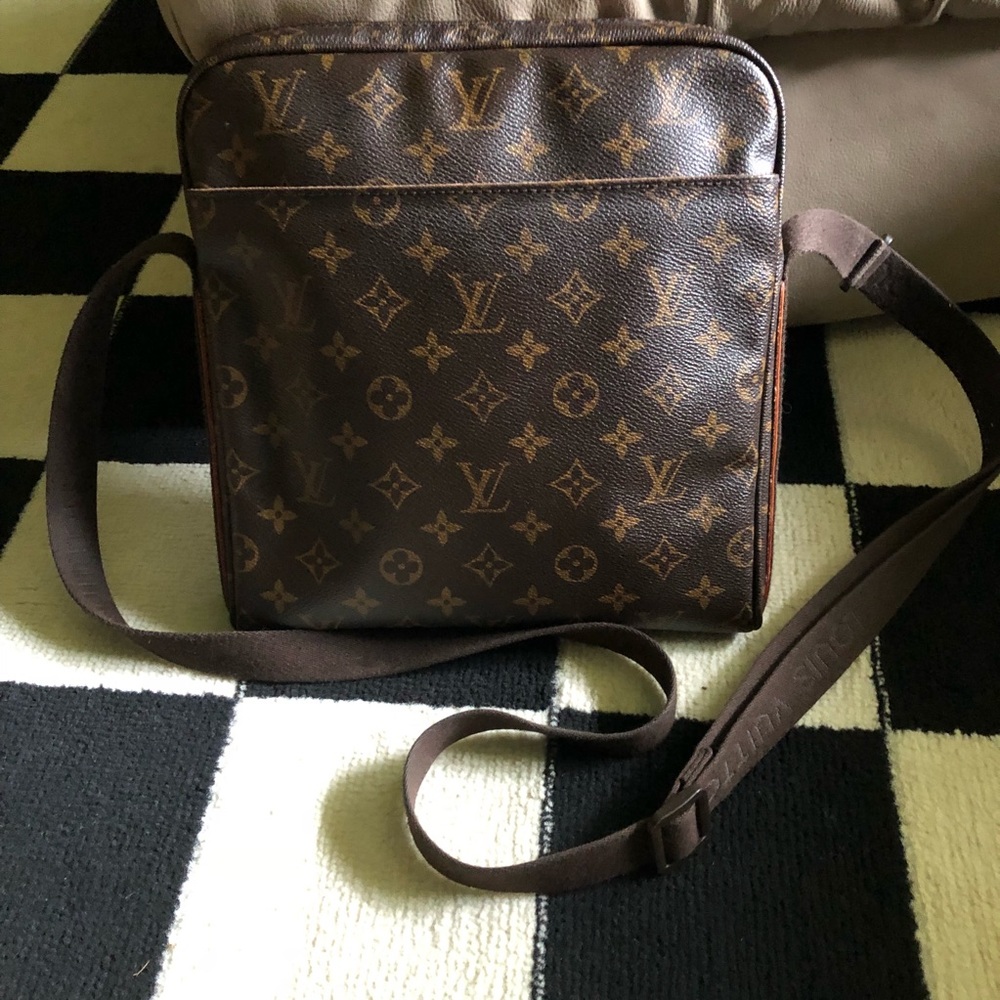 Rare authentic Louis Vuitton bag